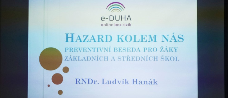 Závislosti, rizika a hazard v online světě